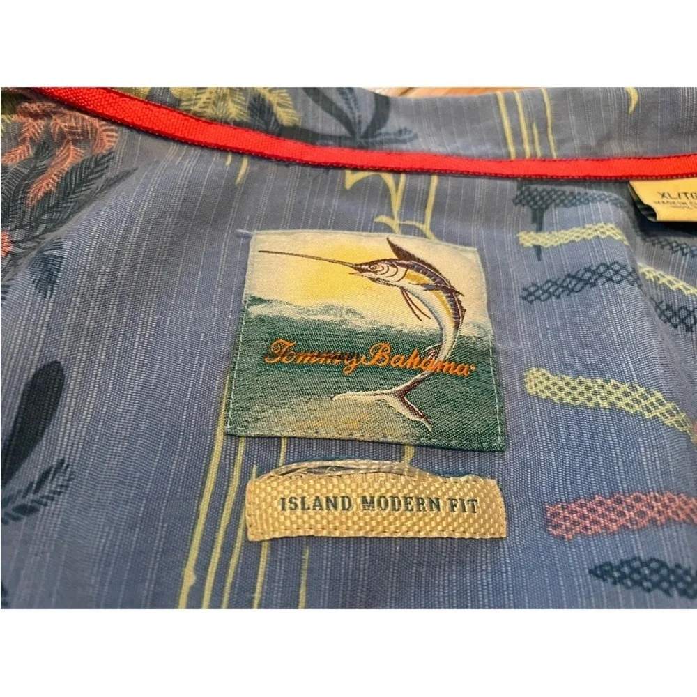 Tommy Bahama Palm Tree 100% Silk Short Sleeve Button Shirt Mens XL Blue - Picture 5 of 16